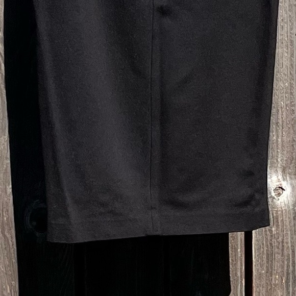 Boston Proper black pencil skirt size 4 - Picture 16 of 16